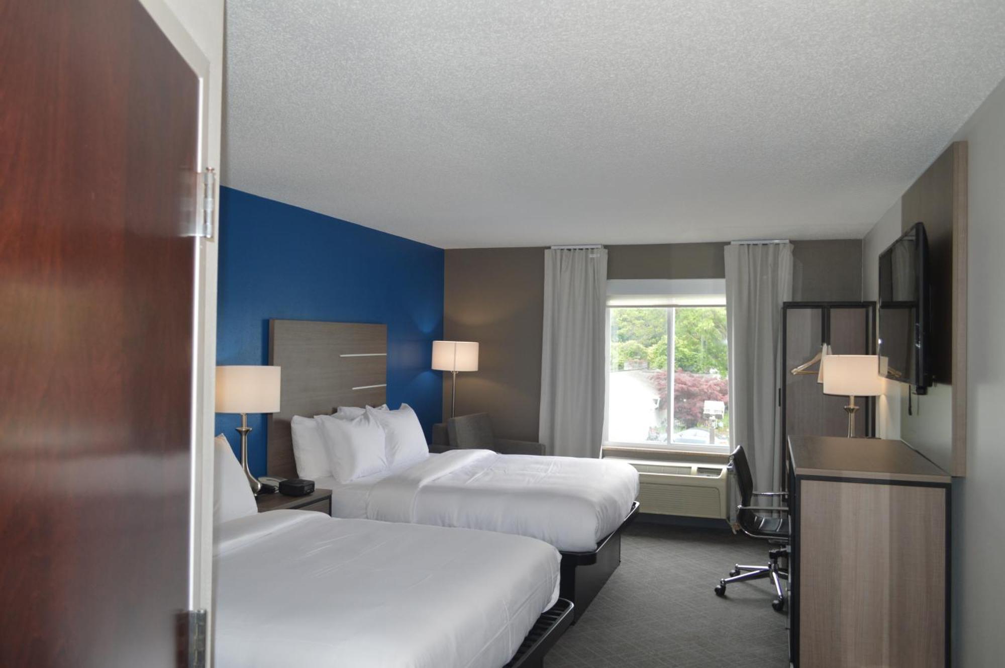 Comfort Inn & Suites Harrisburg-Hershey North Exterior foto